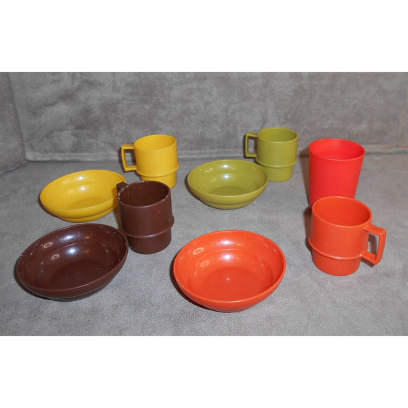 Tupperware Toys TupperToys Mini Serve-It Cup, Mugs & Bowls Pretend Kitchen - Picture 2 of 10
